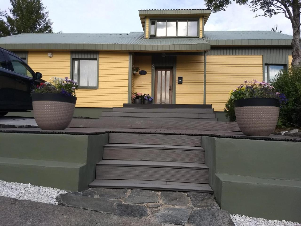 Reydarfjordur Apartment Esterno foto
